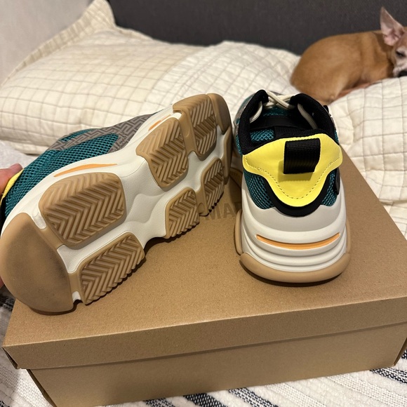 New Steve Maden Women’s Shoes sz 6.5 - Picture 5 of 5